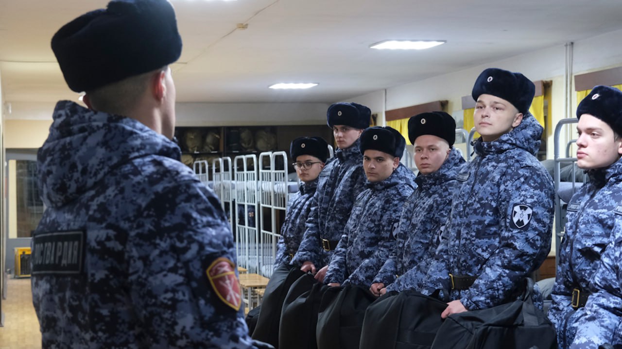 20 молодых калининградцев прибыли на службу в специальный моторизованный полк Северо-Западного округа Росгвардии 20 молодых калининградцев прибыли на службу в специальный моторизованный полк Северо-Западного округа Росгвардии