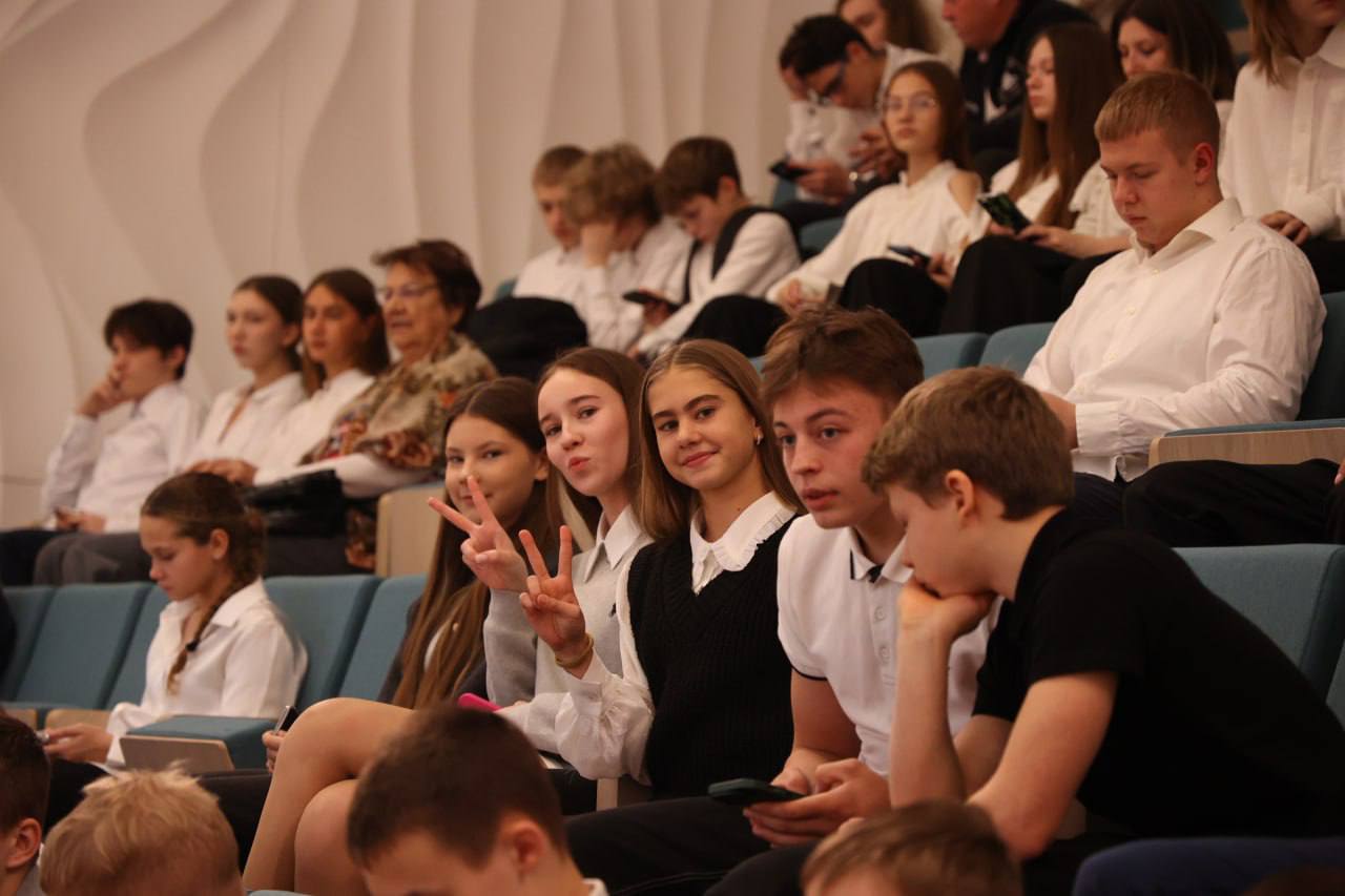 Елена Дятлова: 67 спортсменов Калининграда – городские стипендиаты, сегодня они получили свои именные свидетельства Елена Дятлова: 67 спортсменов Калининграда – городские стипендиаты, сегодня они получили свои именные свидетельства