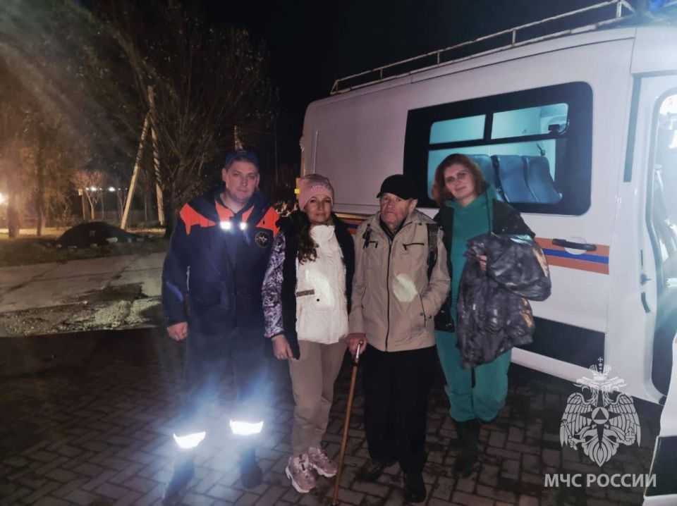 Поворот не туда. Вчера вечером в районе поселка Новое Голубево пожилой мужчина решил сократить дорогу домой и пройти через лес, однако сбился с маршрута и заблудился