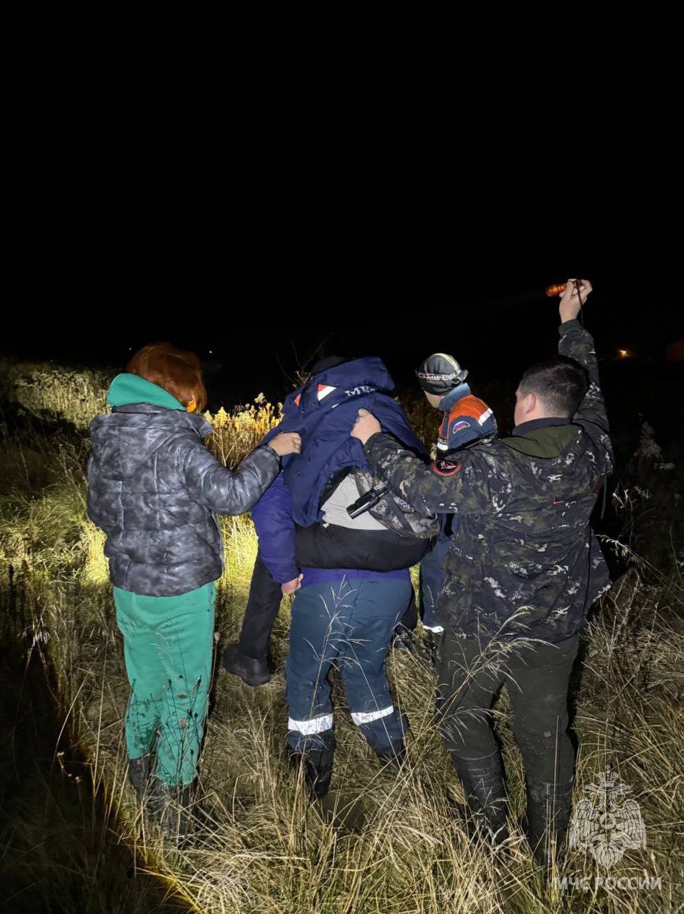 Под Калининградом мужчина пошёл к дому через лес и заблудился Под Калининградом мужчина пошёл к дому через лес и заблудился