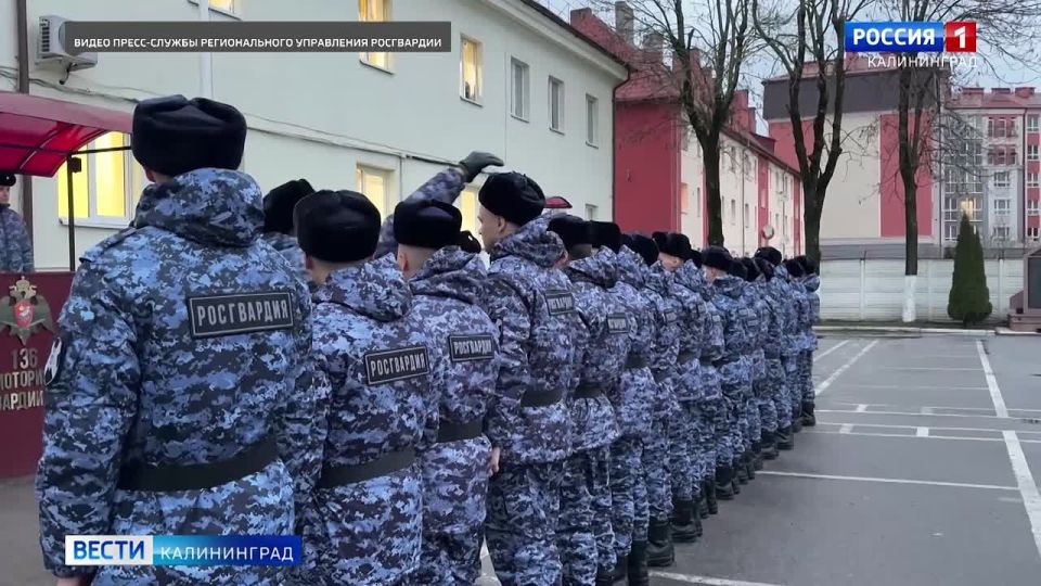 Встретили с музыкой. В специальном моторизованном полку Росгвардии пополнение