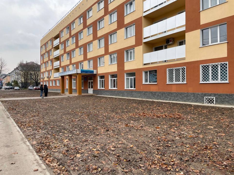 На Горького Калининградтеплосеть восстановила благоустройство после земляных работ