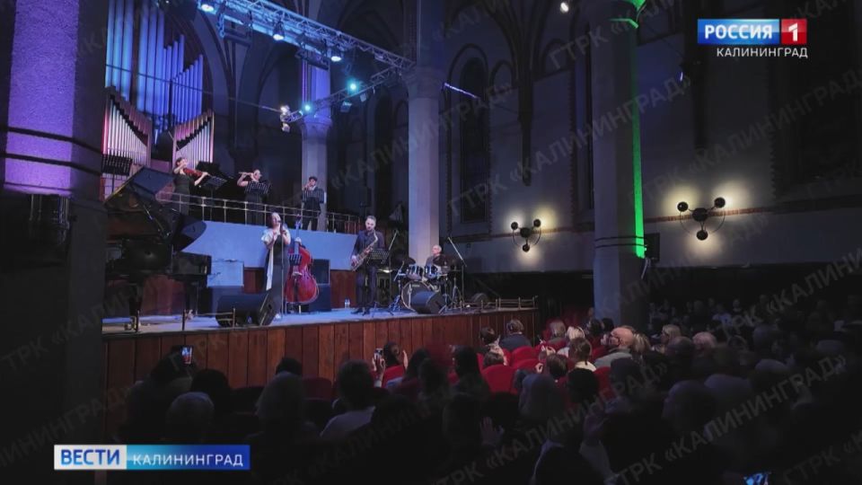 Ярким творческим экспериментом завершился международный фестиваль «Джаз в филармонии»