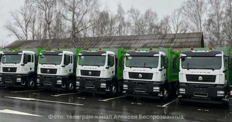 Беспрозванных рассказал о закупке спецтехники для вывоза мусора в восточных районах Калининградской области