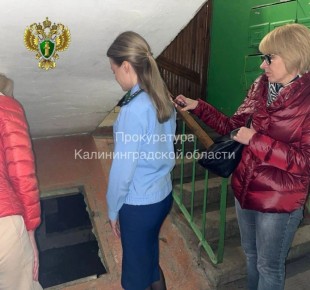 Дом на улице Калязинской затоплен водой, прокуратура начала проверку