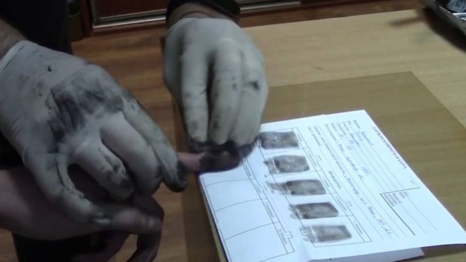 В Гвардейске сантехник ограбил пенсионерку