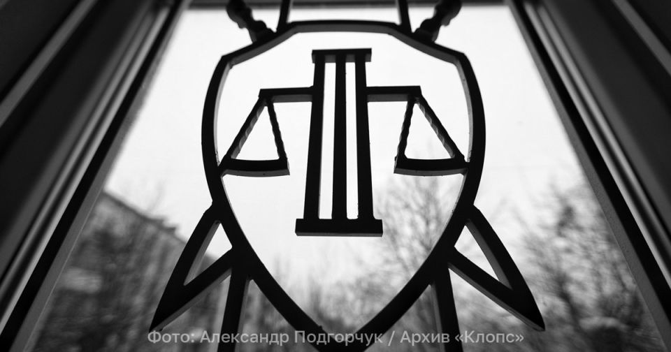 Без лица: Сергей Безруков подал в суд на производителей карнавальных масок