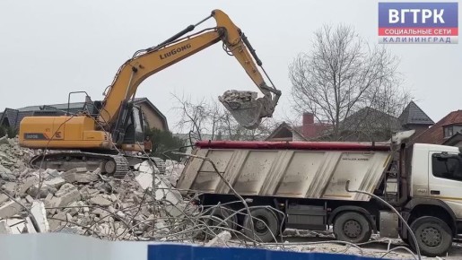 Заброшенное здание на улице Сержантской, огородить которое требовала прокуратура, демонтировано