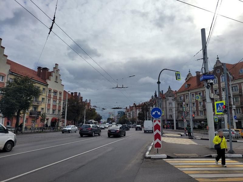 Люди из Москвы грозили забрать квартиру у жительницы Калининграда
