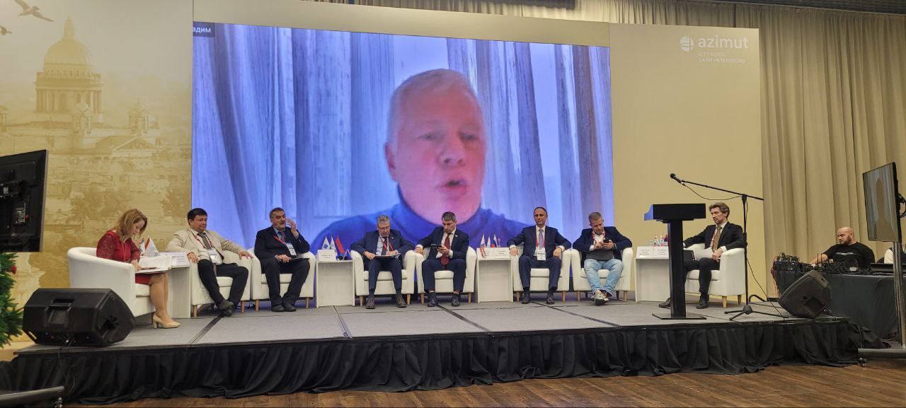 Алексей Стефанов: В Санкт-Петербурге сегодня проходит ХIII Балтийский форум соотечественников Алексей Стефанов: В Санкт-Петербурге сегодня проходит ХIII Балтийский форум соотечественников