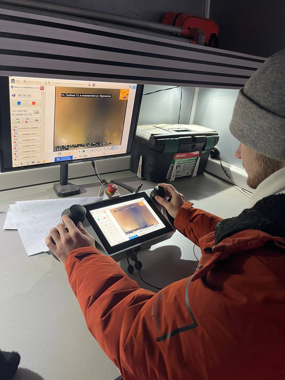 Зимы в наших краях хоть и мягкие, но «коварные» - периодически льют дожди, а температура скачет через «ноль», что может приводить к образованию льда Зимы в наших краях хоть и мягкие, но «коварные» - периодически льют дожди, а температура скачет через «ноль», что может приводить к образованию льда