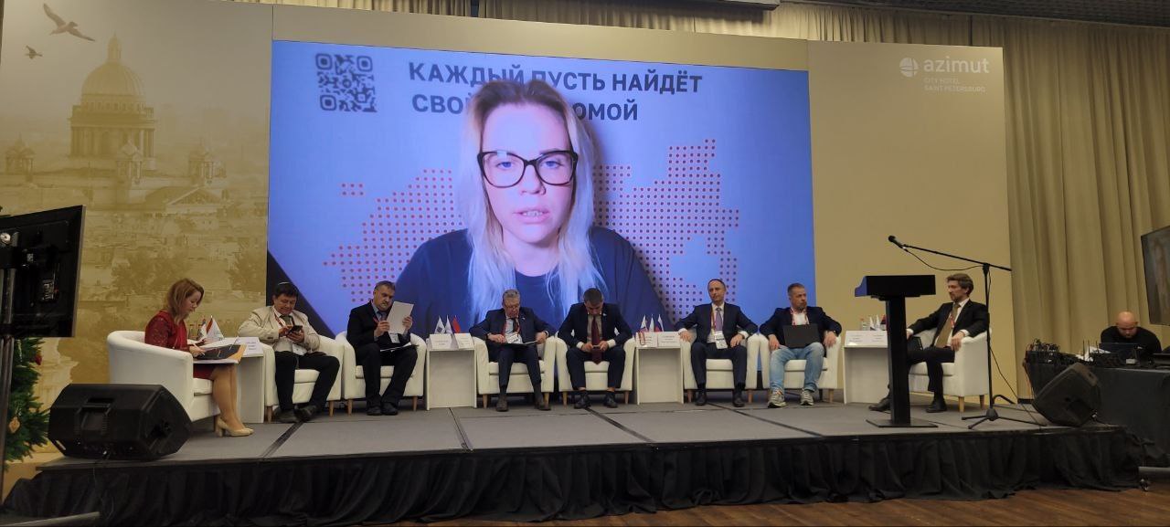 Алексей Стефанов: В Санкт-Петербурге сегодня проходит ХIII Балтийский форум соотечественников Алексей Стефанов: В Санкт-Петербурге сегодня проходит ХIII Балтийский форум соотечественников