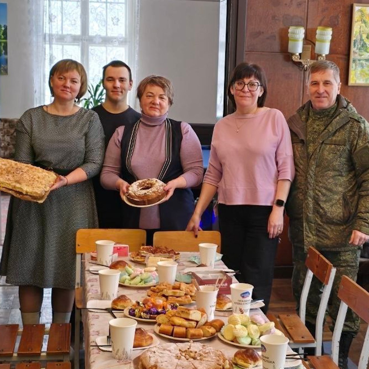 Акция «Испеки пирог солдату»: тепло домашних рук для защитников