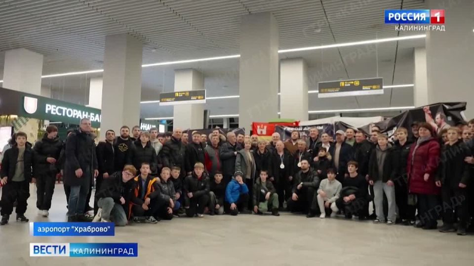 В Калининград из Токио вернулся борец Алексей Шемаров, ставший двукратным победителем Сурдлимпийских игр