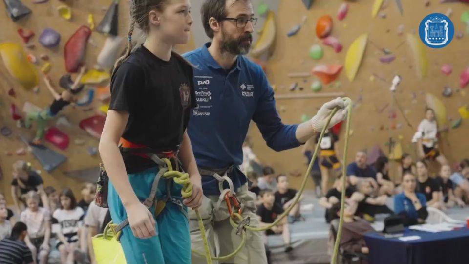 В Калининграде состоялись областные соревнования по спортивному скалолазанию