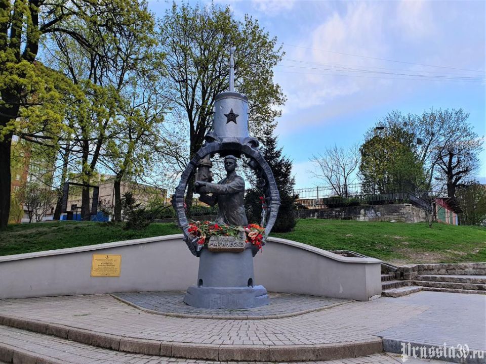В Калининграде у памятника Александру Маринеско хотят установить мемориальную доску, посвященную командирам подводных лодок Балтийского флота – Героям Советского Союза и Российской Федерации