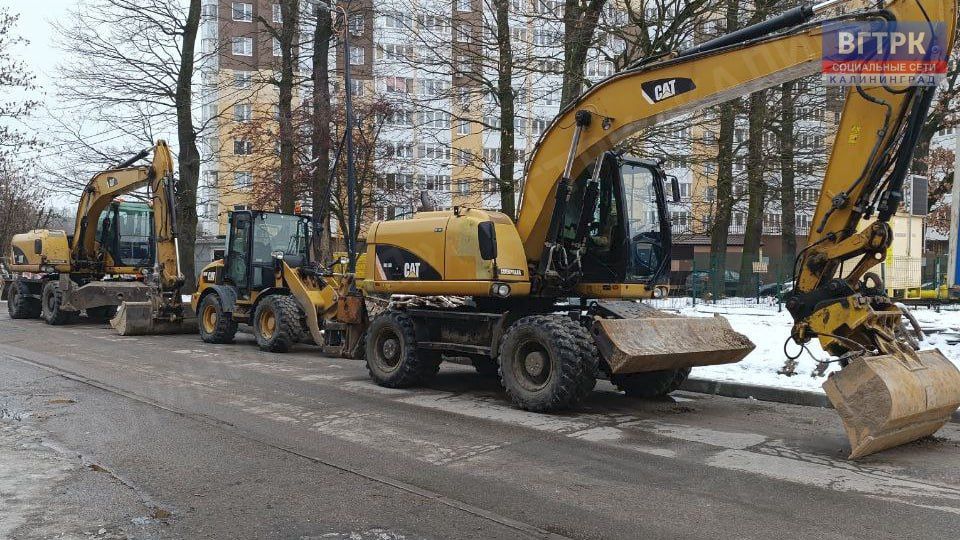 Ремонт дороги идёт полным ходом