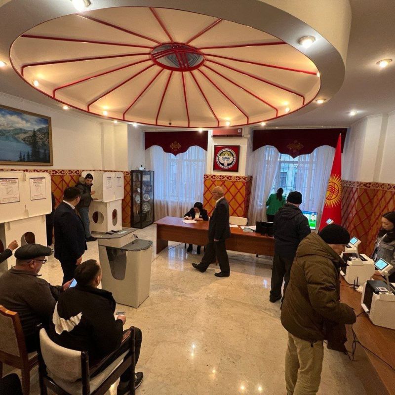 40 участков для голосования на досрочных выборах депутатов Жогорку Кенеша Кыргызской Республики работают в 27 регионах России, от Южно-Сахалинска до Калининграда 40 участков для голосования на досрочных выборах депутатов Жогорку Кенеша Кыргызской Республики работают в 27 регионах России, от Южно-Сахалинска до Калининграда