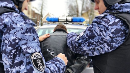 В Калининграде росгвардейцы задержали подозреваемого в незаконном обороте наркотиков