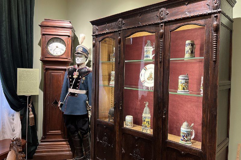 В Гусеве открыли второй корпус краеведческого музея в старинном здании уланского полка В Гусеве открыли второй корпус краеведческого музея в старинном здании уланского полка