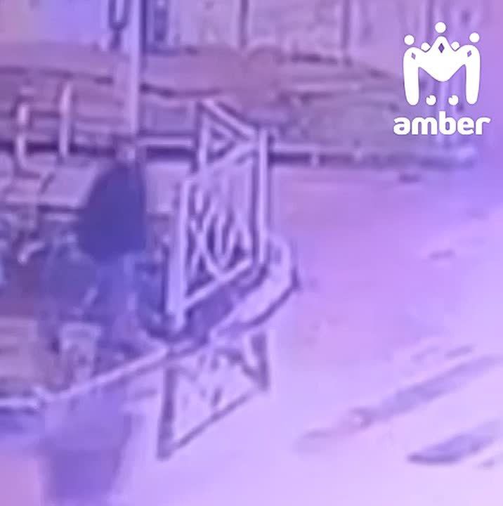 "Ниссан" сбил пешехода на перекрёстке Борзова и Красной