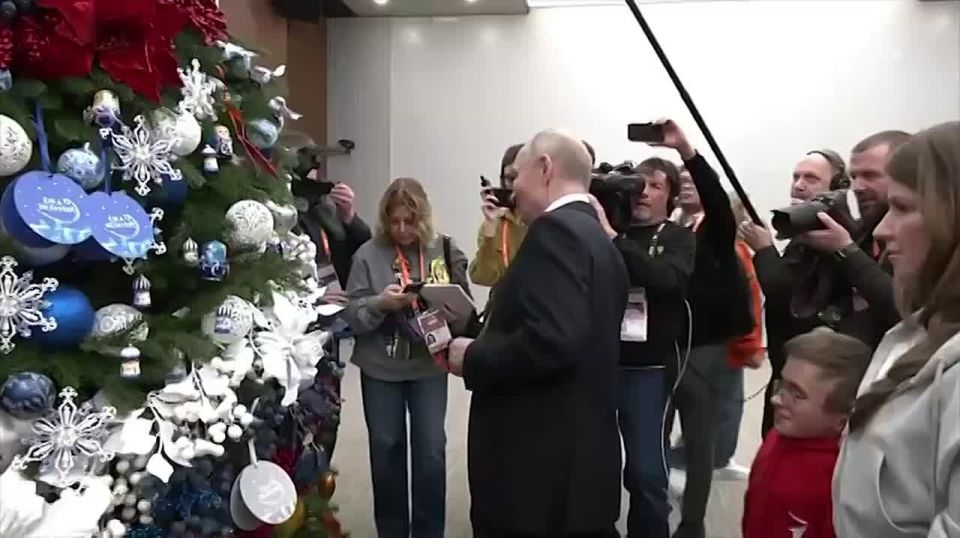 Владимир Путин исполнит мечту семилетнего Игоря о Музее Мирового океана в Калининграде