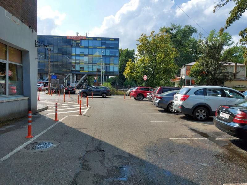 Жителя Калининграда удивила парковка за 150 рублей в час