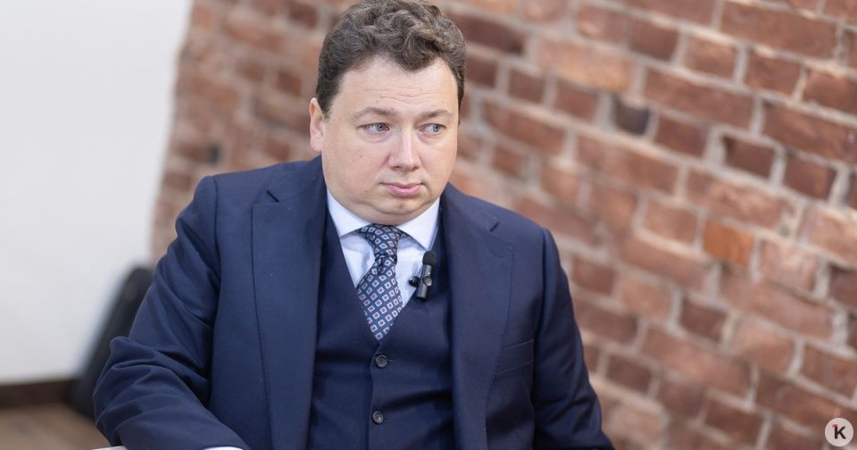 Почему калининградцы вынуждены летать за 30 тысяч рублей: сенатор — о билетах, туристах и очередях у касс