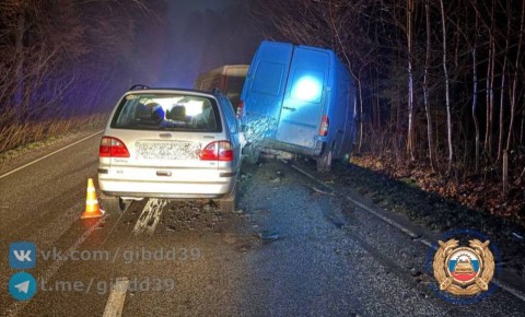   , 03.12.2025  18:25     .            