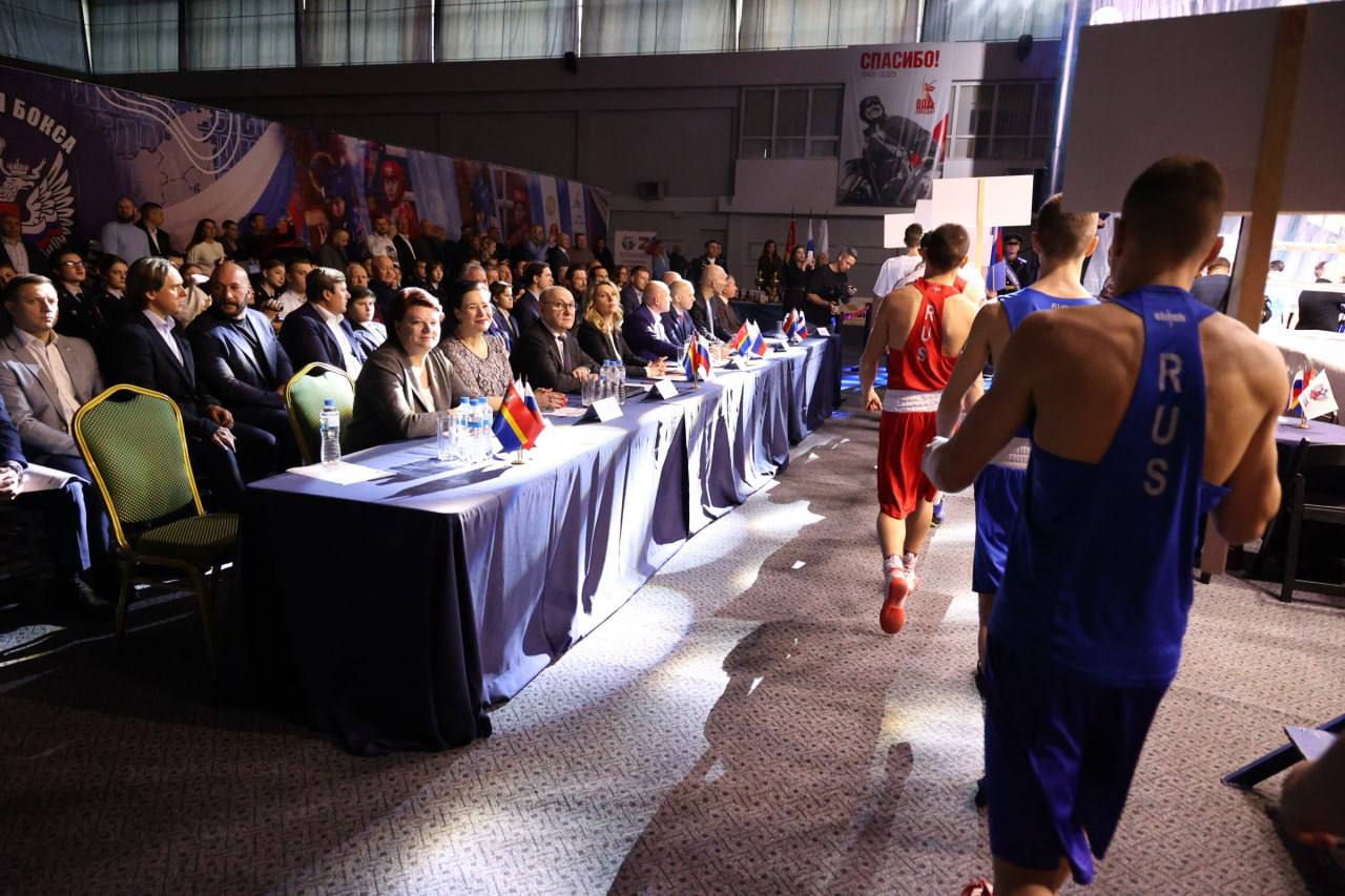 Елена Дятлова: Дали старт 29-м международным соревнованиям по боксу «Янтарные перчатки» Елена Дятлова: Дали старт 29-м международным соревнованиям по боксу «Янтарные перчатки»