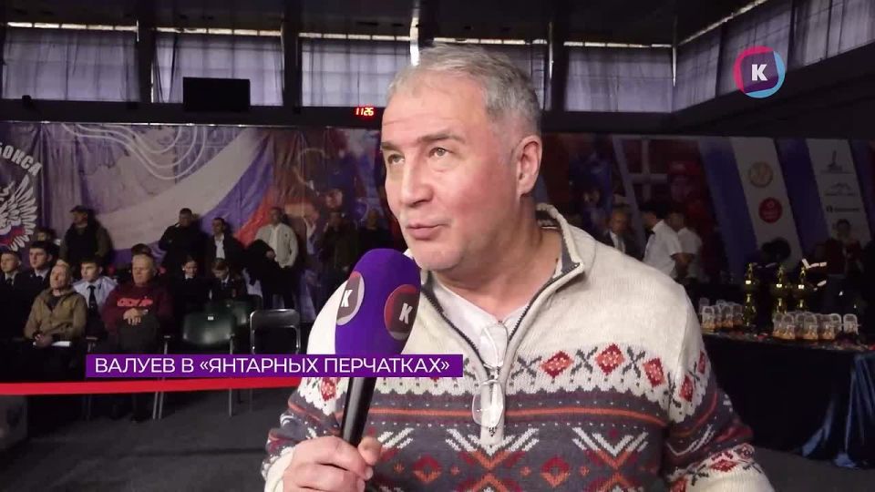       ?          ?    ,      ?