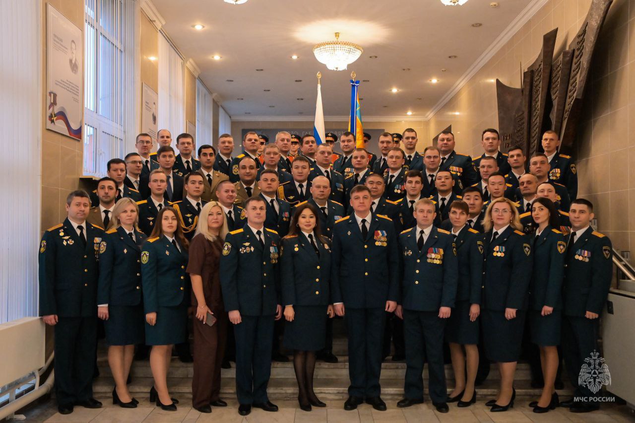 В Академии ГПС МЧС России состоялся выпуск Института подготовки руководящих кадров В Академии ГПС МЧС России состоялся выпуск Института подготовки руководящих кадров