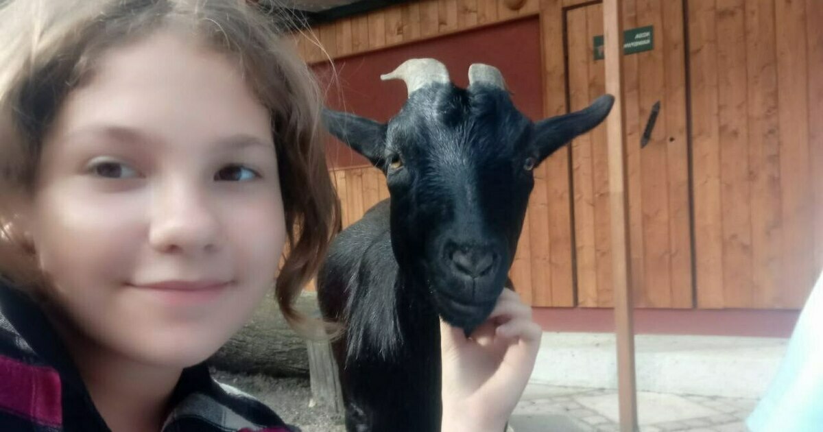 13-летняя калининградка Оля мечтает снять оковы ортопедического корсета и носить красивые платья