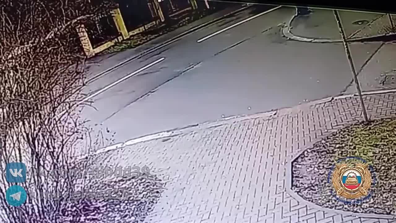 Столкновение автомобиля и электровелосипеда