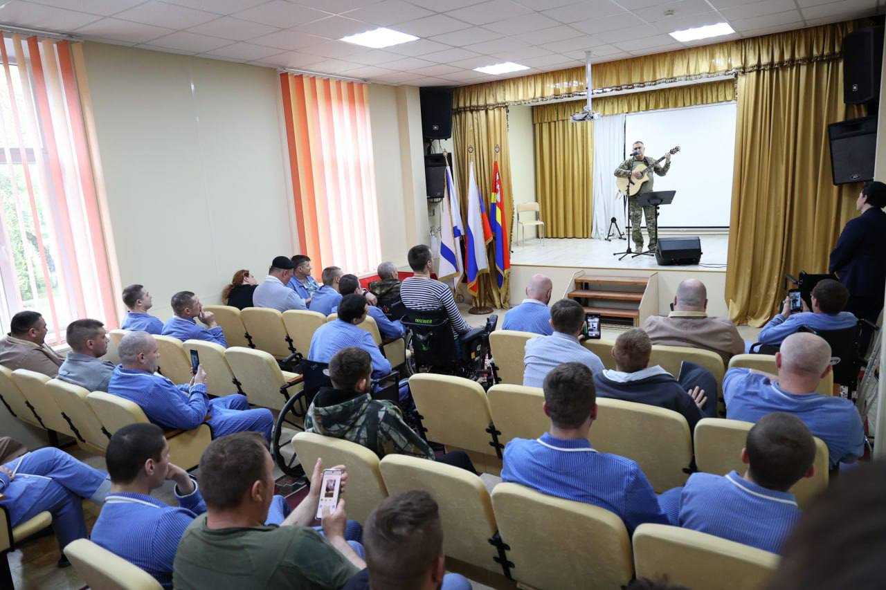 Елена Дятлова: 9 декабря мы отмечаем День героев Отечества Елена Дятлова: 9 декабря мы отмечаем День героев Отечества