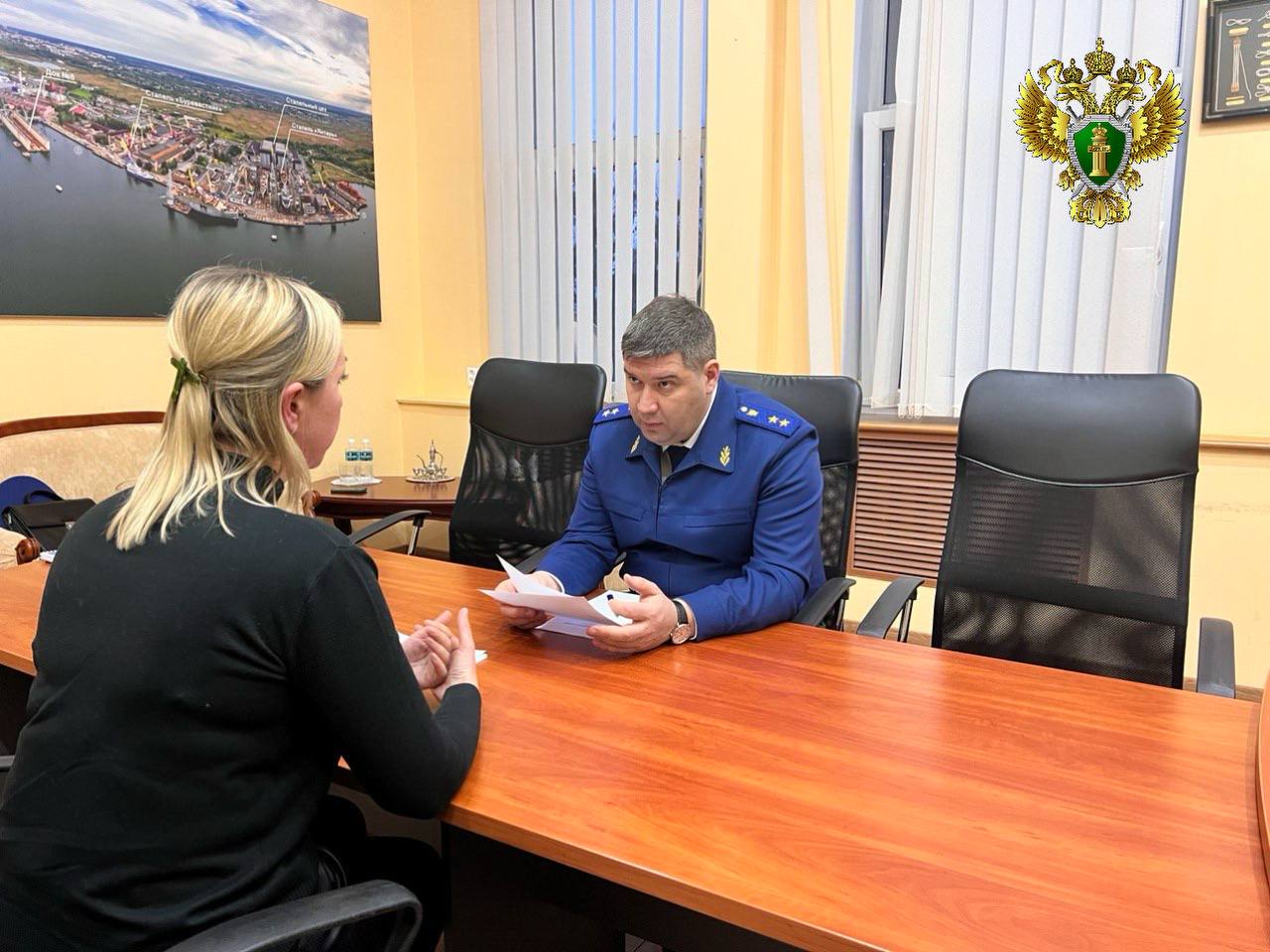 Прокурор Калининградской области Максим Попов с рабочим визитом посетил Прибалтийский судостроительный завод «Янтарь» Прокурор Калининградской области Максим Попов с рабочим визитом посетил Прибалтийский судостроительный завод «Янтарь»