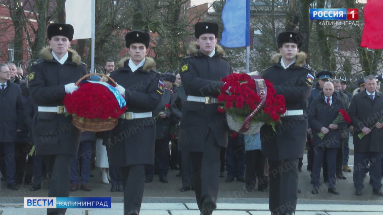 Их подвиг — навечно в истории страны