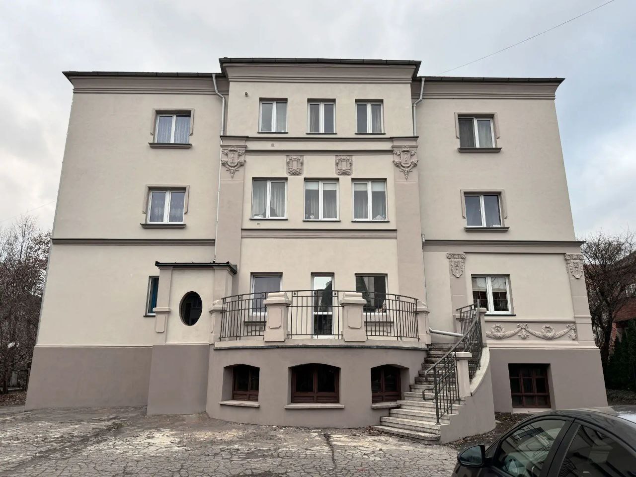 Вилла Левандовски до и после капремонта Вилла Левандовски до и после капремонта