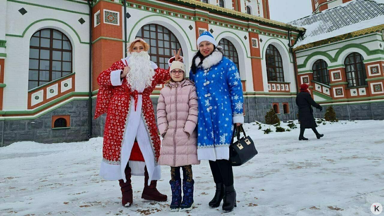 Калининградские грибники, чтоб поздравить с Новым годом детей в интернатах, собрали почти четверть миллиона