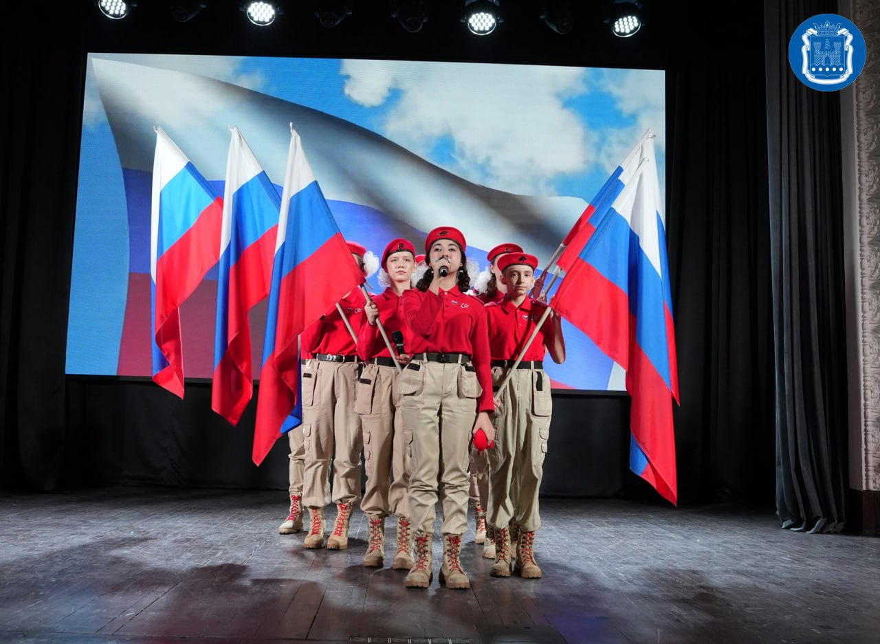 В калининградском Доме молодёжи прошёл финал областного конкурса агитбригад «Выбирай! Голосуй! Побеждай!» В калининградском Доме молодёжи прошёл финал областного конкурса агитбригад «Выбирай! Голосуй! Побеждай!»