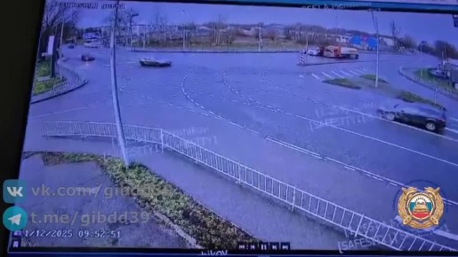 Сегодня произошло столкновение на перекрестке Суворова-Транспортная, есть пострадавшие, включая ребенка