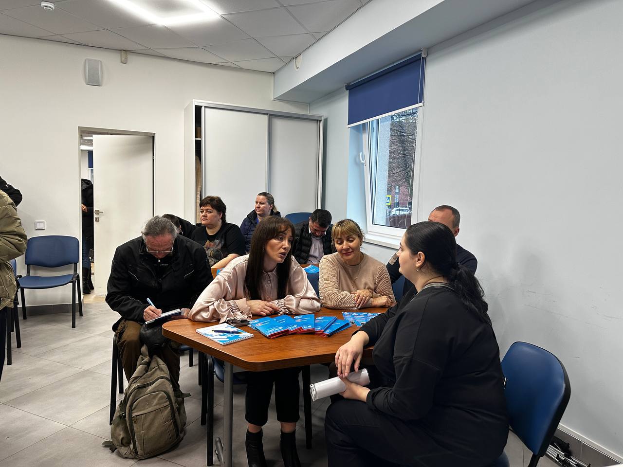 Переселенцам из-за рубежа показали новые места работы в Калининграде Переселенцам из-за рубежа показали новые места работы в Калининграде