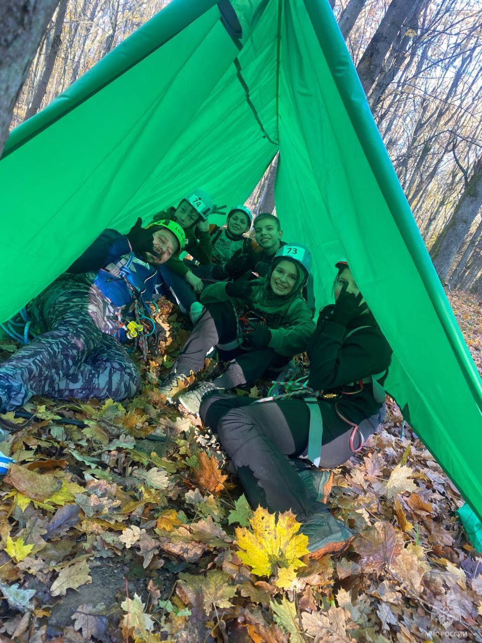 В Главном управлении МЧС России по Калининградской области наградили победителей туристического слёта «Школа безопасности» В Главном управлении МЧС России по Калининградской области наградили победителей туристического слёта «Школа безопасности»