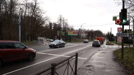 Сегодня, после 17 часов, светофоры на перекрёстках Суворова с Транспортной и Суворова с Камской будут перенастроены в соответствии с требованиями нового ГОСТа