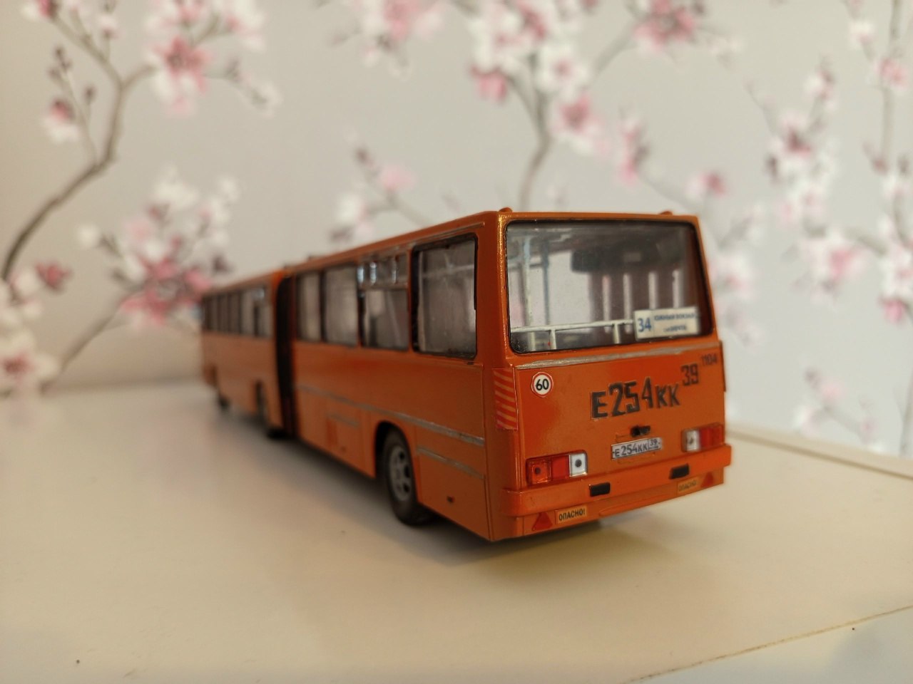 Мы хотим рассказать об умельце из Калининграда – Алексее Майере! Эти автобусы он сделал сам! Мы хотим рассказать об умельце из Калининграда – Алексее Майере! Эти автобусы он сделал сам!