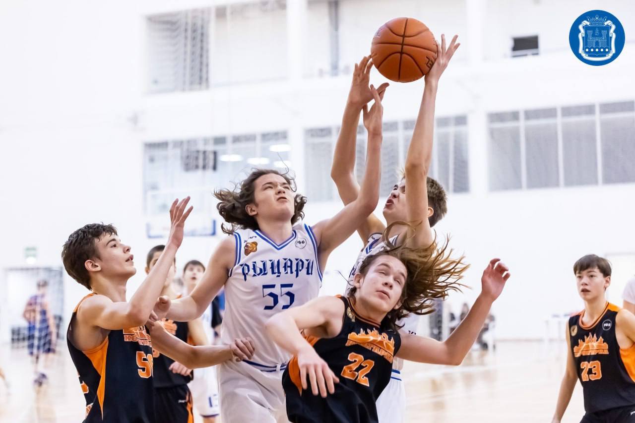 В регионе проходит новогодний баскетбольный фестиваль «Энергия в игре» В регионе проходит новогодний баскетбольный фестиваль «Энергия в игре»