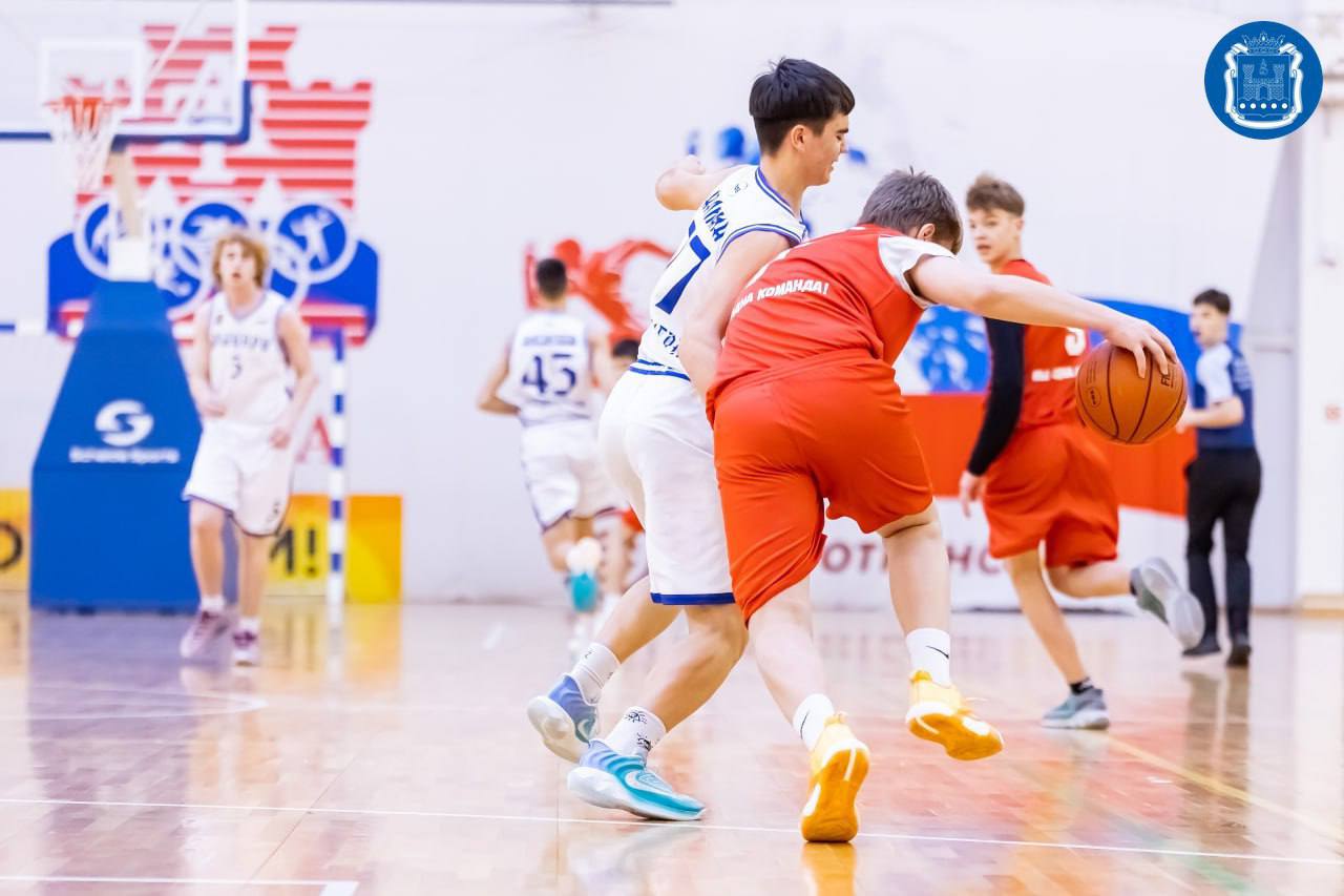 В регионе проходит новогодний баскетбольный фестиваль «Энергия в игре» В регионе проходит новогодний баскетбольный фестиваль «Энергия в игре»