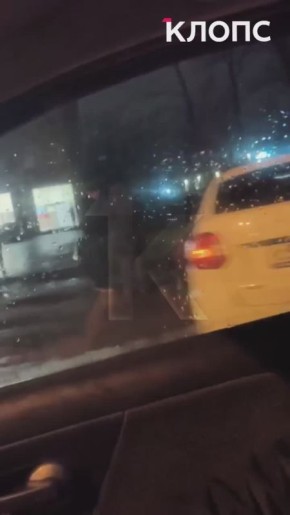 В Калининграде на Советском проспекте таксист сбил человека — очевидцы (видео)