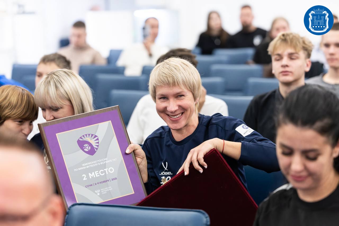 Калининградка Наталья Малиновская получила звание «Самый вдохновляющий тренер страны» на премии «Золотая шиповка» за развитие лёгкой атлетики Калининградка Наталья Малиновская получила звание «Самый вдохновляющий тренер страны» на премии «Золотая шиповка» за развитие лёгкой атлетики