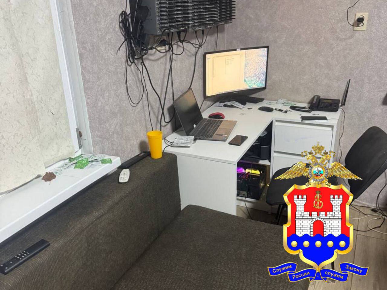 В Калининграде в квартирах нашли сотни сим-карт из Латвии В Калининграде в квартирах нашли сотни сим-карт из Латвии